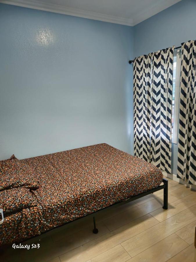 European Hostal *